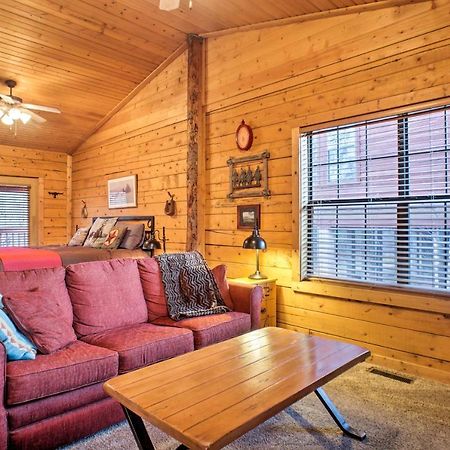 Cabin-Style Studio Right Off The Branson Strip! Διαμέρισμα Εξωτερικό φωτογραφία